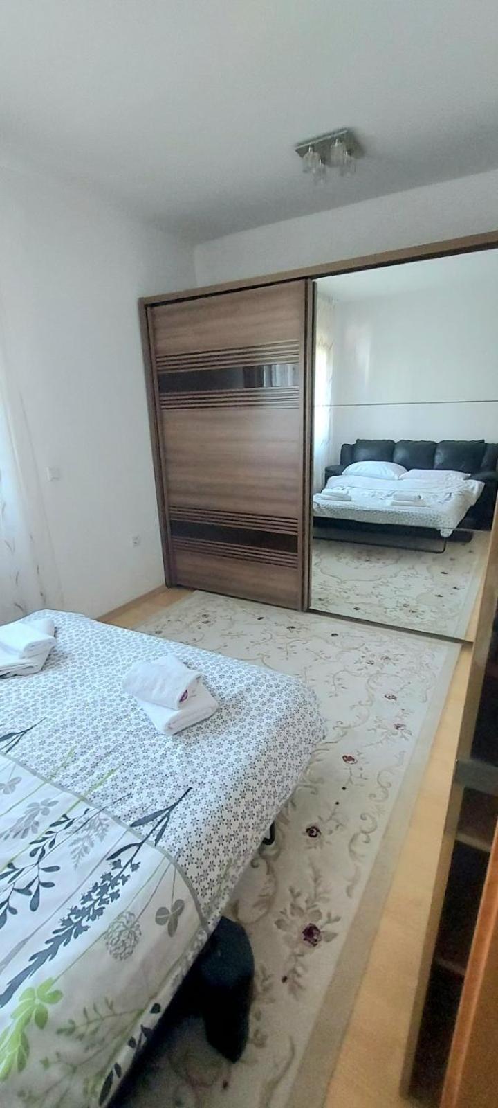 Family Apartment With Garden Sarajewo Zewnętrze zdjęcie